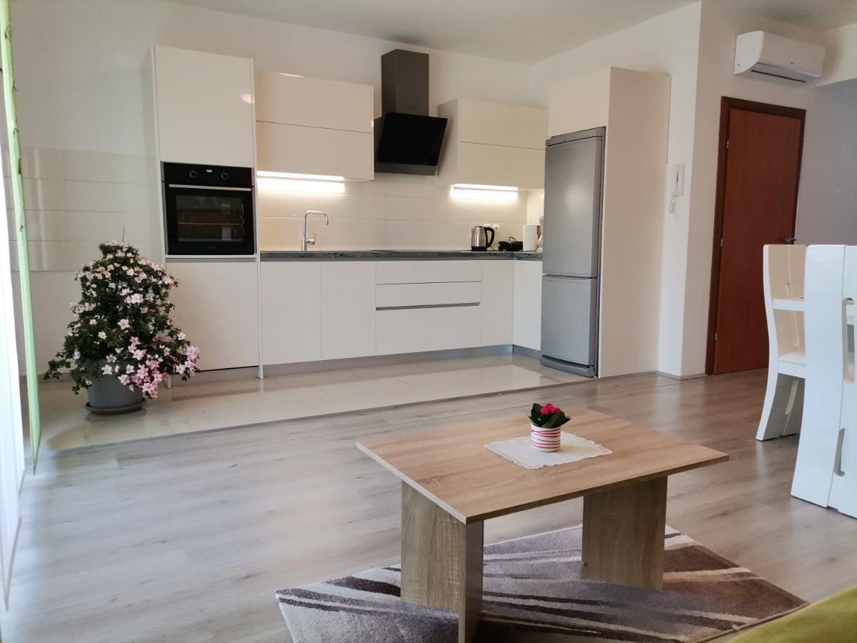 Apartment Drosanjica Zadar Eksteriør bilde